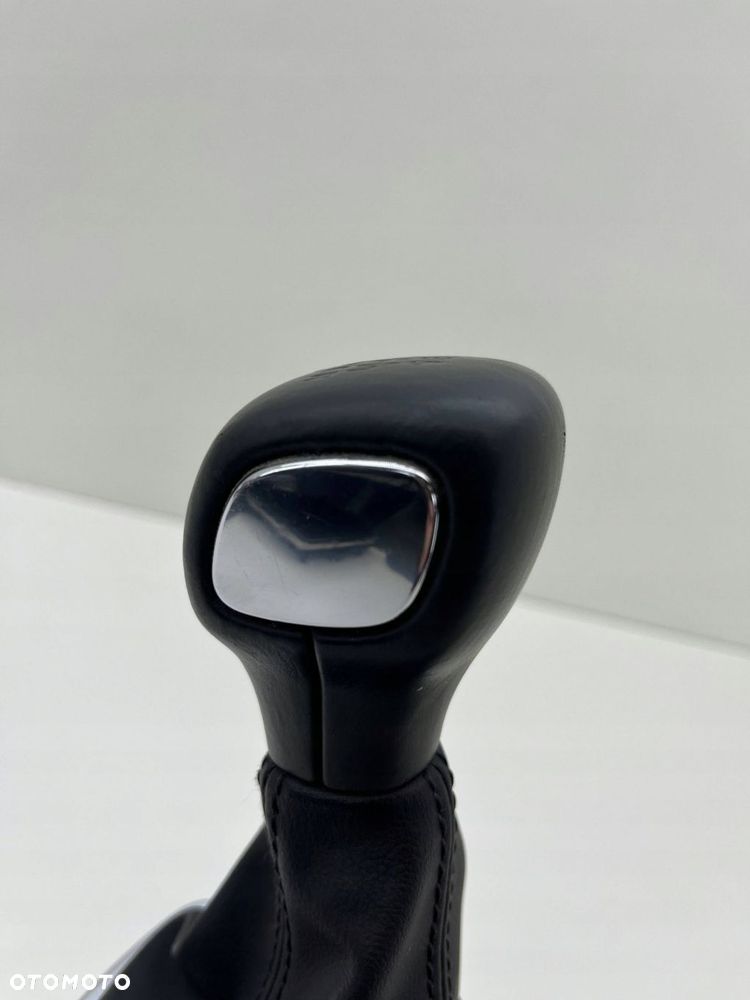 VOLVO XC40 GAŁKA LEWAREK ZMIANY BIEGÓW 31492677 - 4