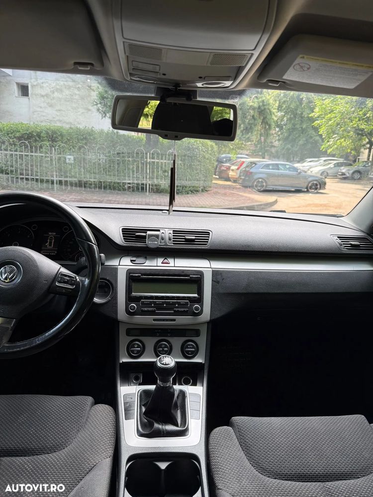 VOLKSWAGEN Passat 2009 — imagine 12
