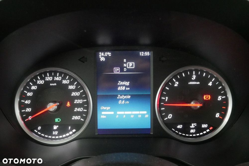 Mercedes-Benz GLC - 9