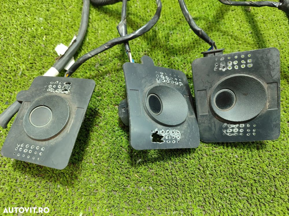 SENZORI PARCARE SPATE VOLVO XC90 2.4 DIESEL 2010 SUV COD OEM 30698475 / 30678972 / 30678973 / 31341637 2006-2014 - 3