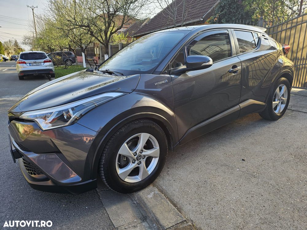 Toyota C-HR 1.8 HSD 4x2 CVT C-enter - 2