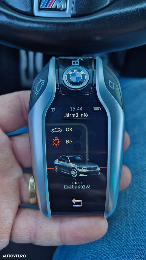 BMW Seria 3 318d Aut. Edition M Sport Shadow - 25