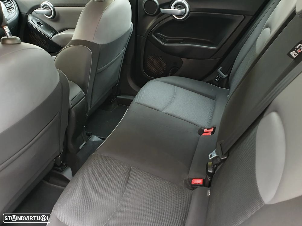 Fiat 500X 1.3 MJ Lounge S&S - 23