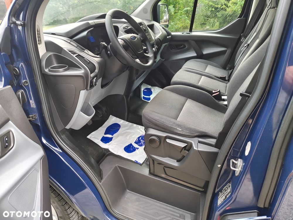 Ford Transit Custom - 9