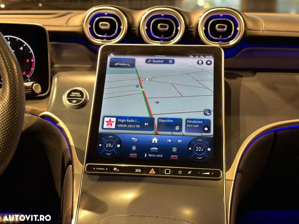 Mercedes-Benz GLC - 24