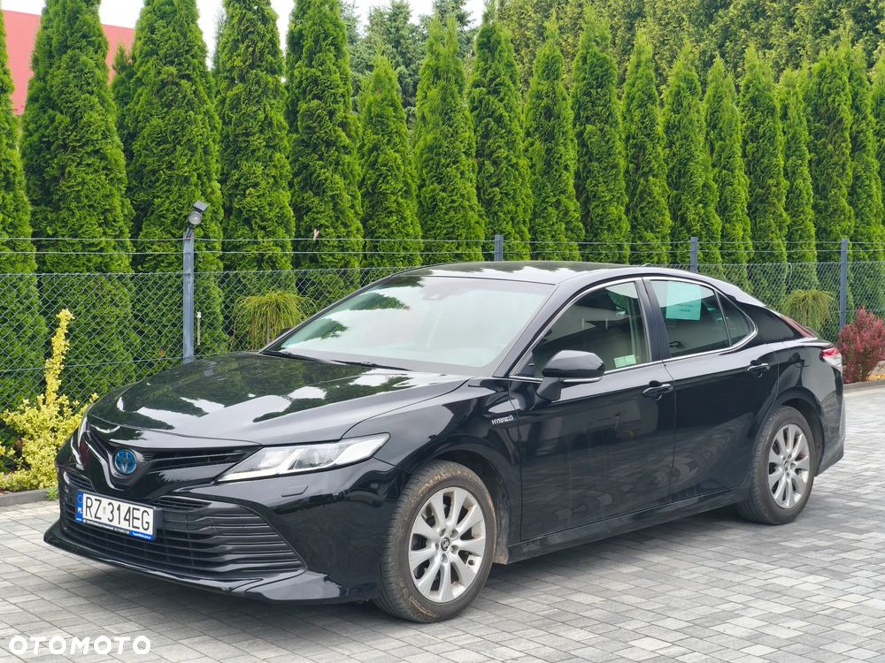 Toyota Camry 2.5 Hybrid Comfort CVT - 1