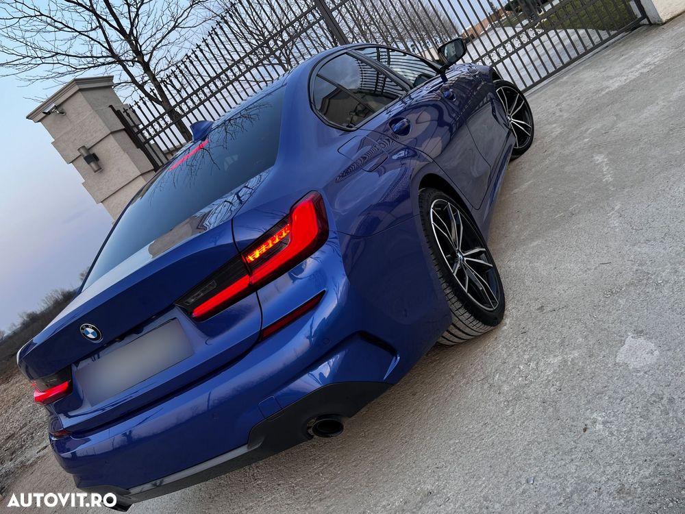 BMW Seria 3 320i xDrive AT - 4