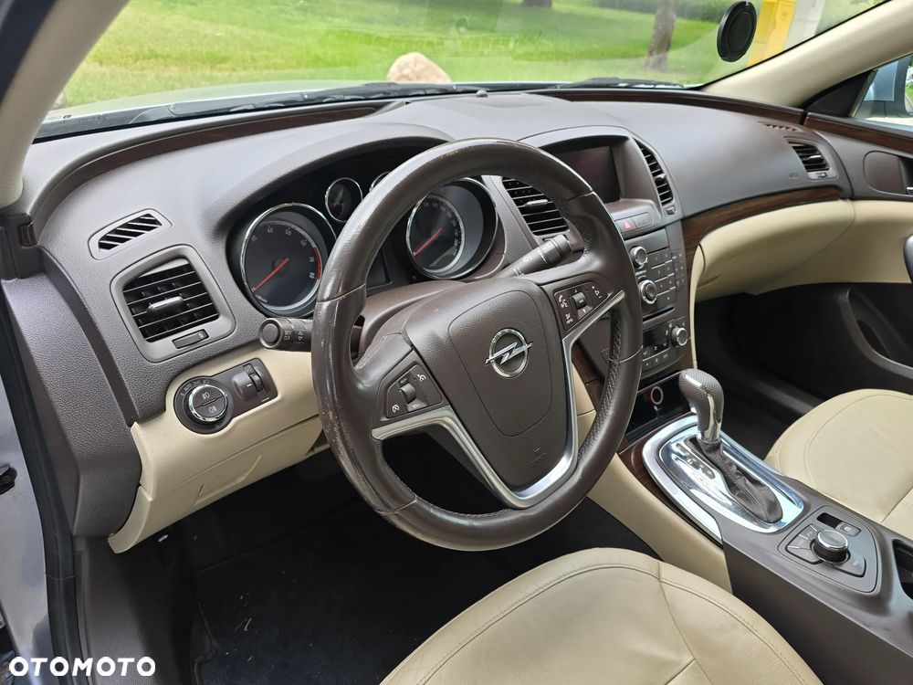 Opel Insignia - 4