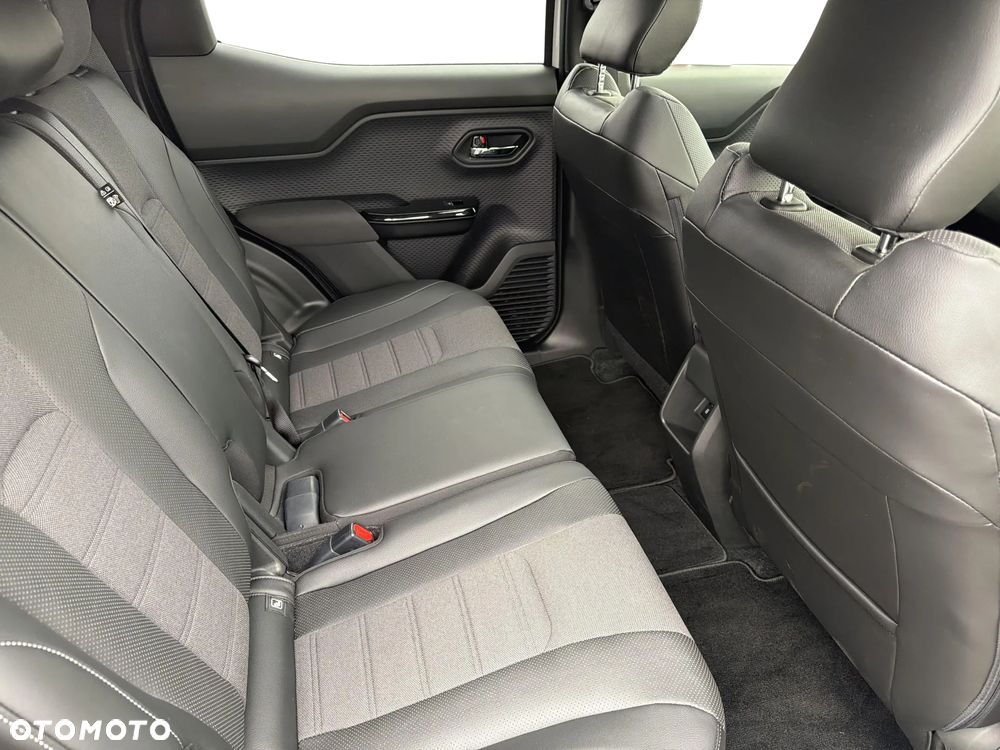 Toyota Urban Cruiser 61kWh Executive - 11