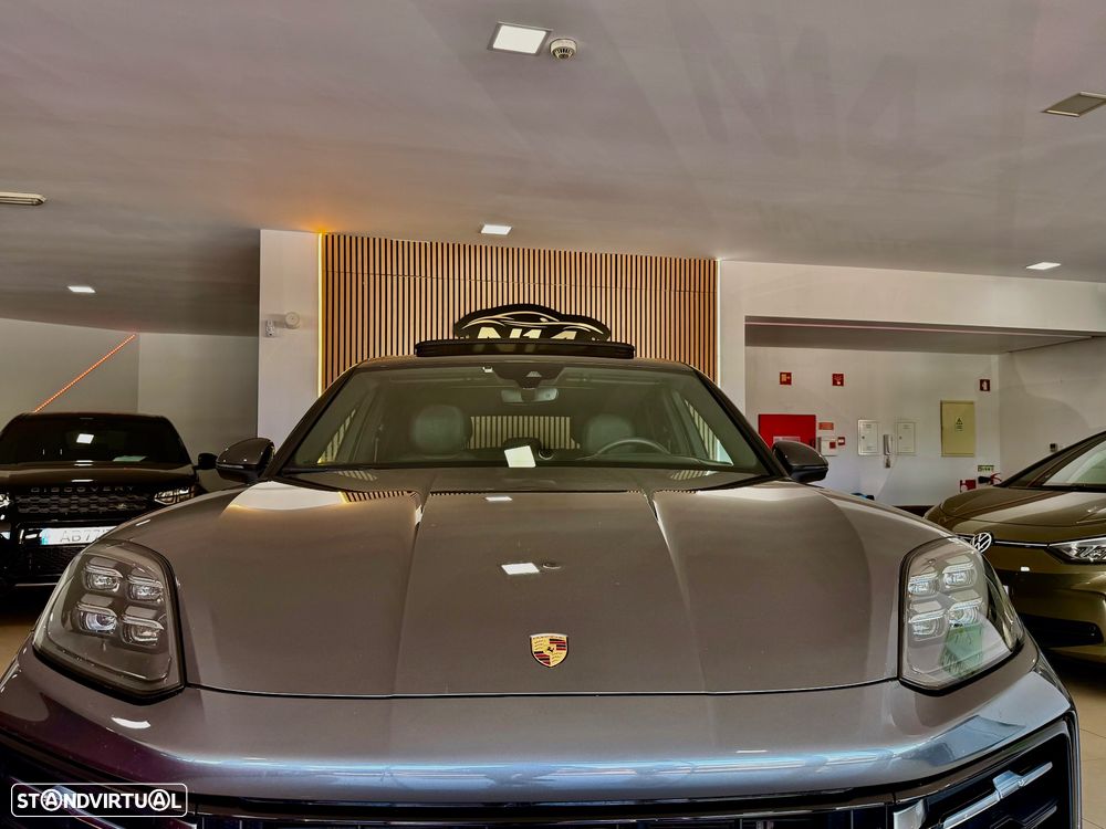 Porsche Cayenne - 34