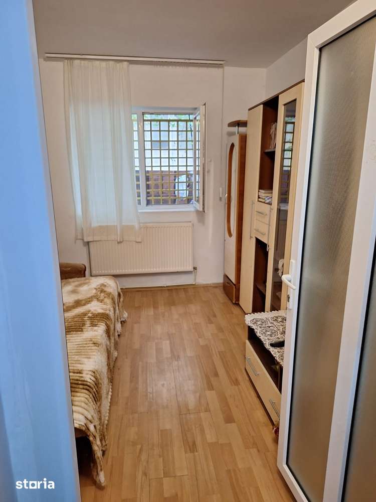 Vând cameră de cămin zona Concas oraș Buzău — fotografia 2