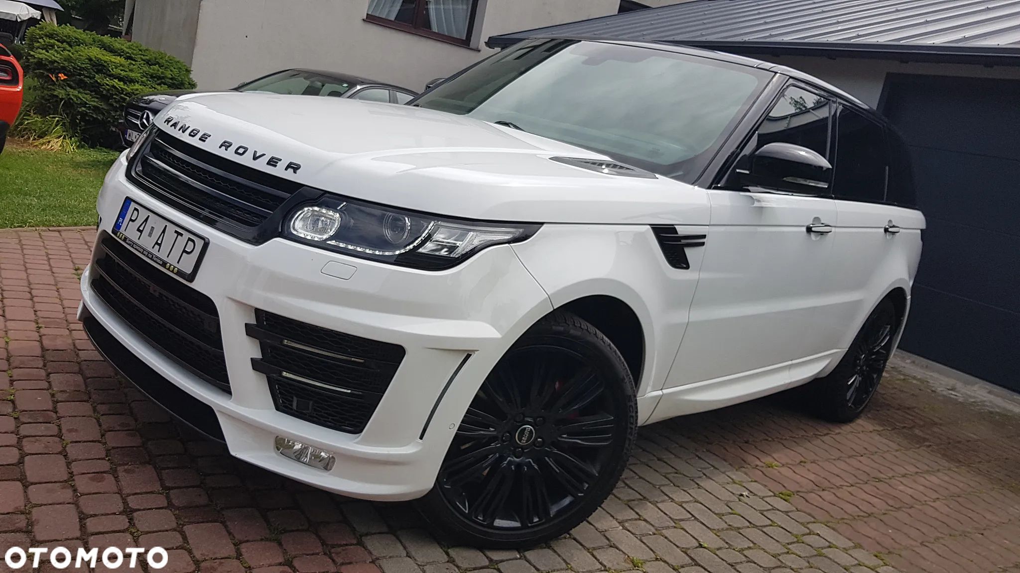 Land Rover Range Rover Sport - 1