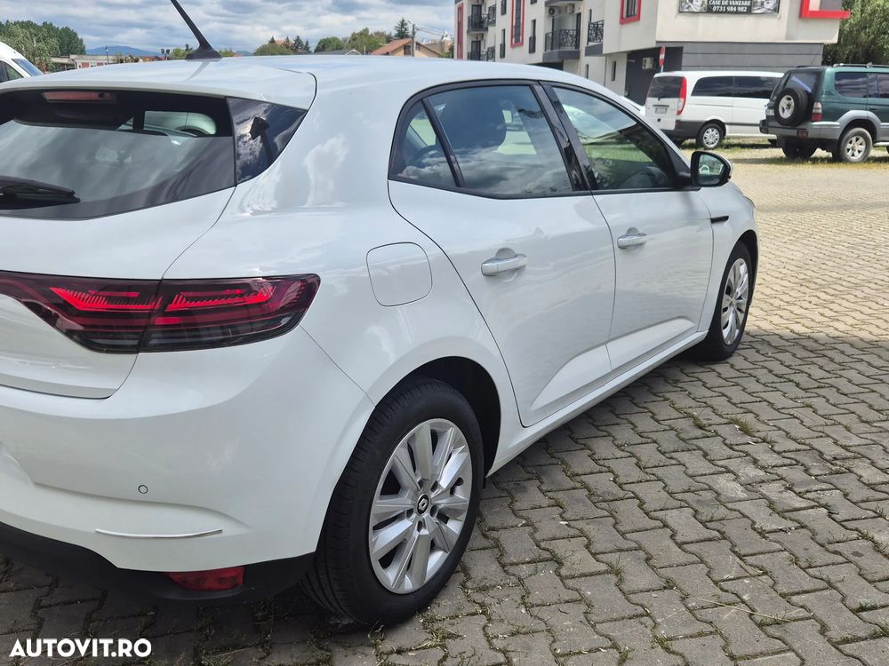Renault Megane Blue dCi 116 Intens - 6