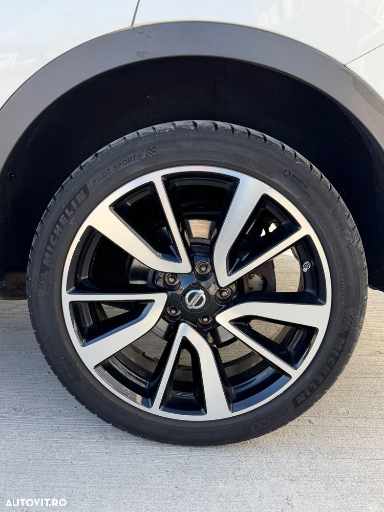 Nissan Qashqai 1.6 DCI ALL-MODE 4x4i TEKNA - 18