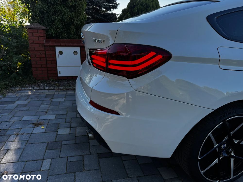 BMW 5GT - 33