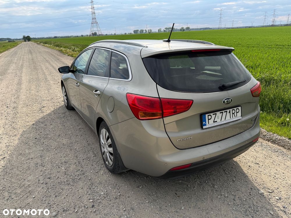 Kia Ceed 1.6 CRDi L - 3