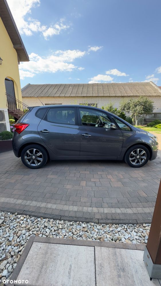 Hyundai ix20 - 8