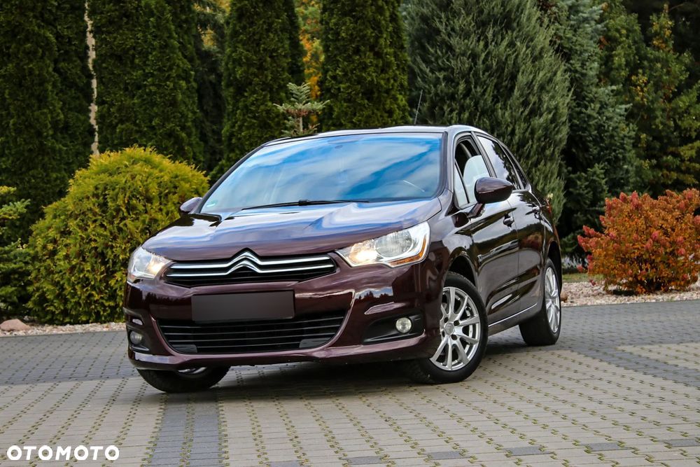 Citroën C4 VTi 120 Exclusive - 3