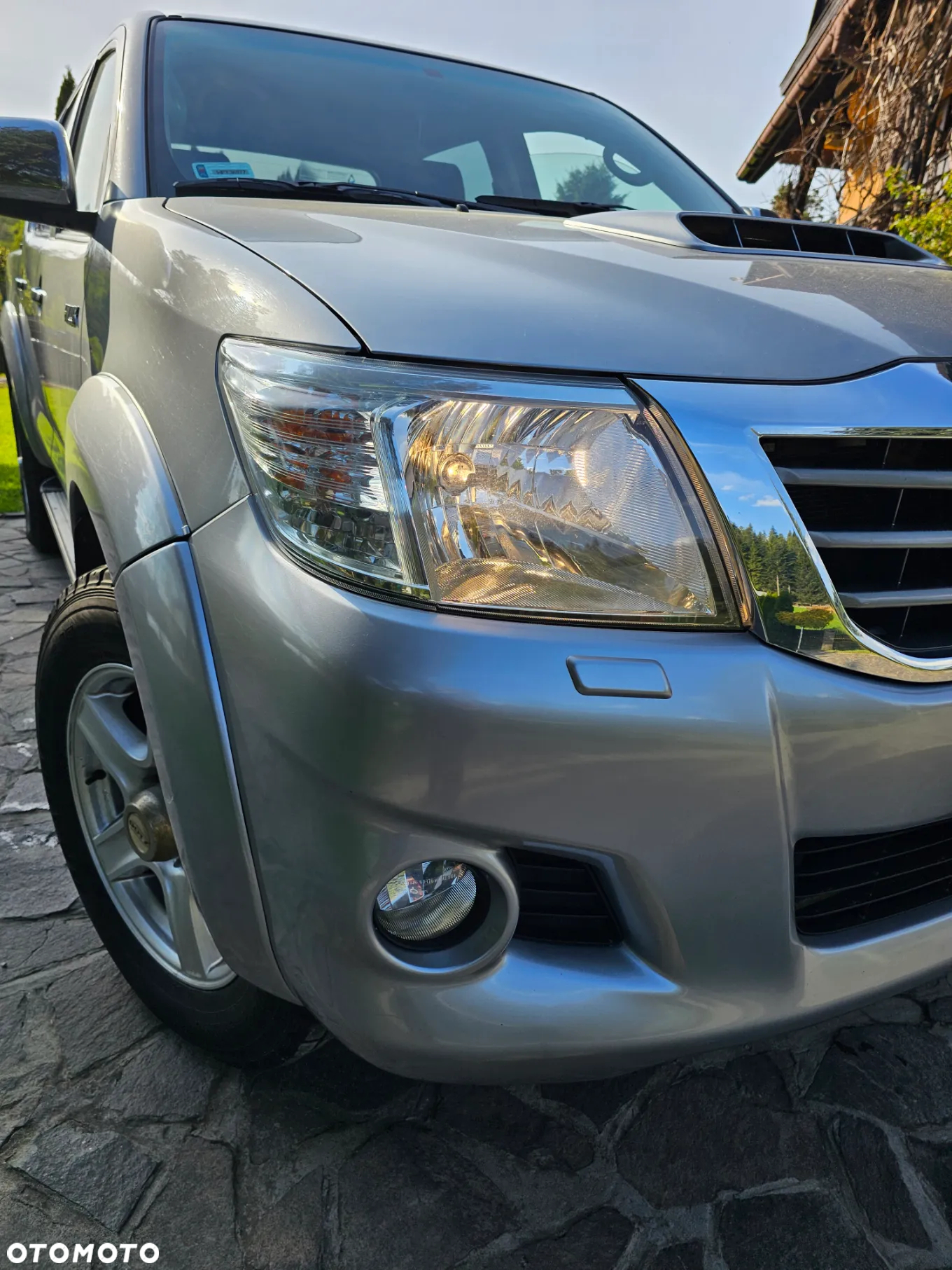 Toyota Hilux 3.0 D-4D Invincible - 2