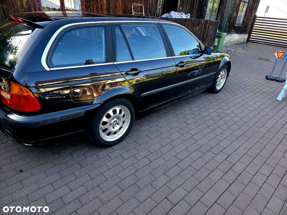 BMW E46 2003 photo 3