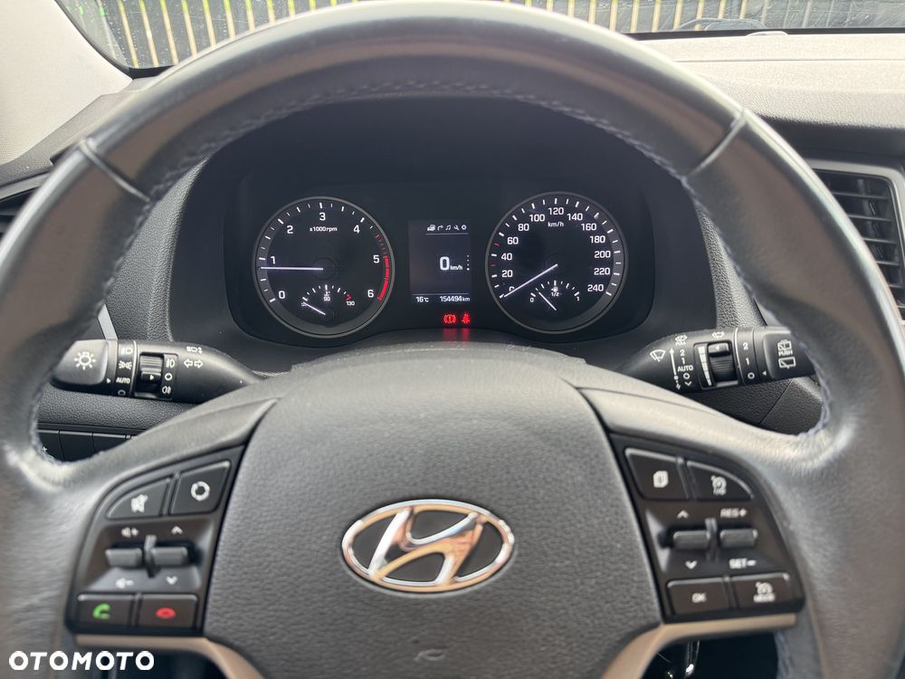 Hyundai Tucson blue 1.7 CRDi 2WD Style - 20