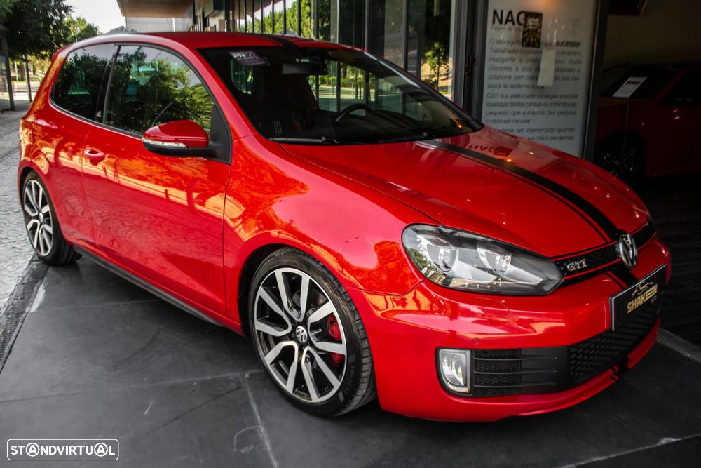 VW Golf 2.0 GTI DSG adidas - 6