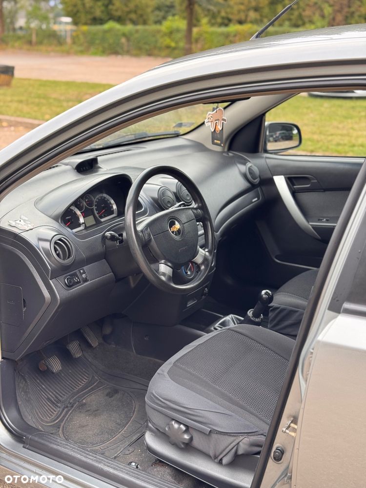 Chevrolet Aveo 1.2 16V LS EU5 - 12