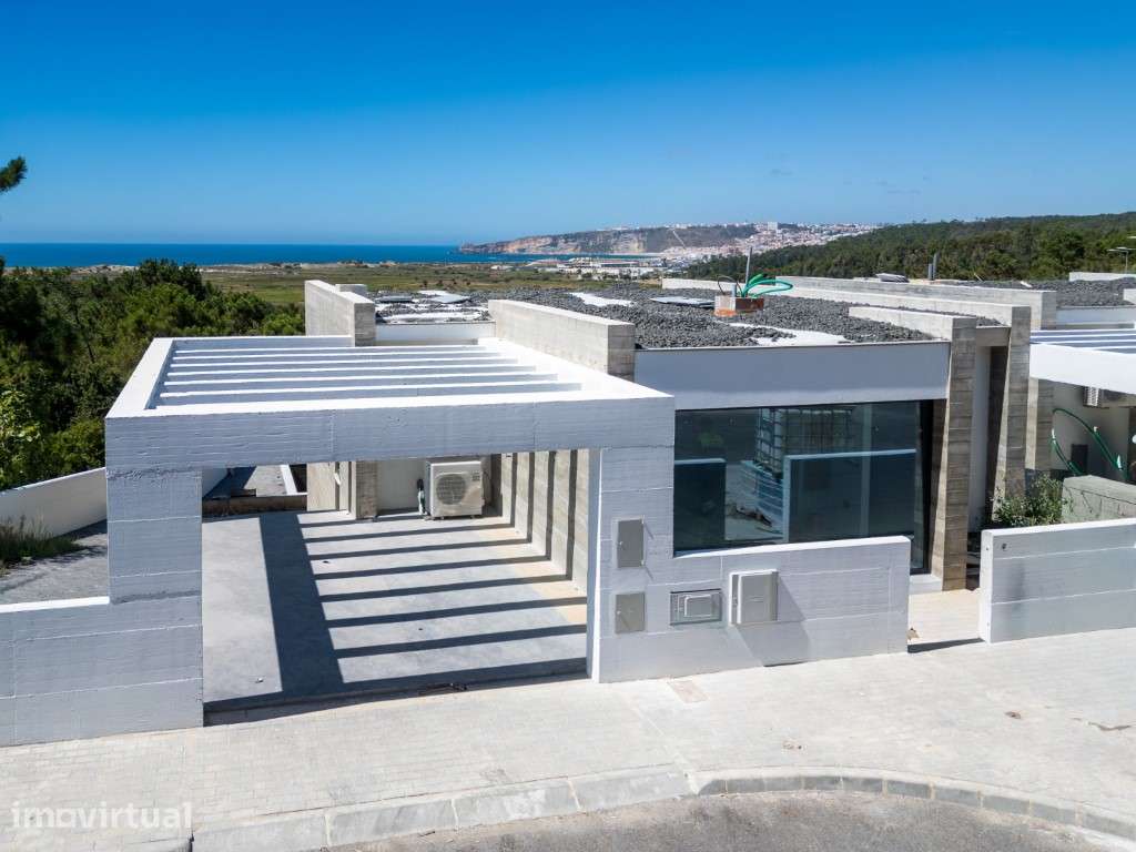 Moradia T3 com Vista Mar no Casal Mota, Nazaré - Grande imagem: 2/25