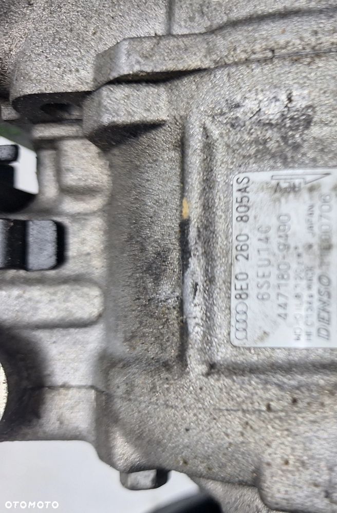 SPRĘŻARKA KLIMATYZACJI DENSO 8E0260805AS - AUDI A4/B6-3,0 V6 - 2