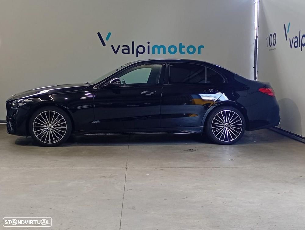 Mercedes-Benz C 300 e AMG Line — fotografia 5
