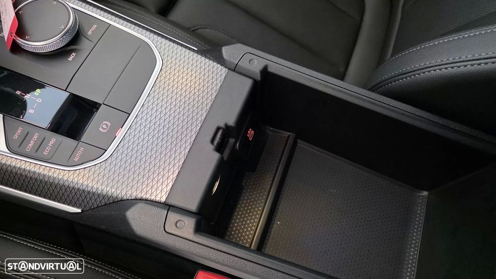 BMW i4 eDrive40 Pack Desportivo M - 46