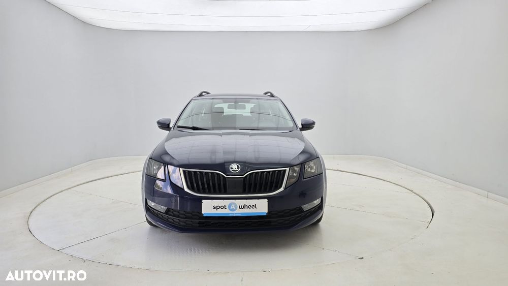 Skoda Octavia 1.6 TDI Ambition - 2
