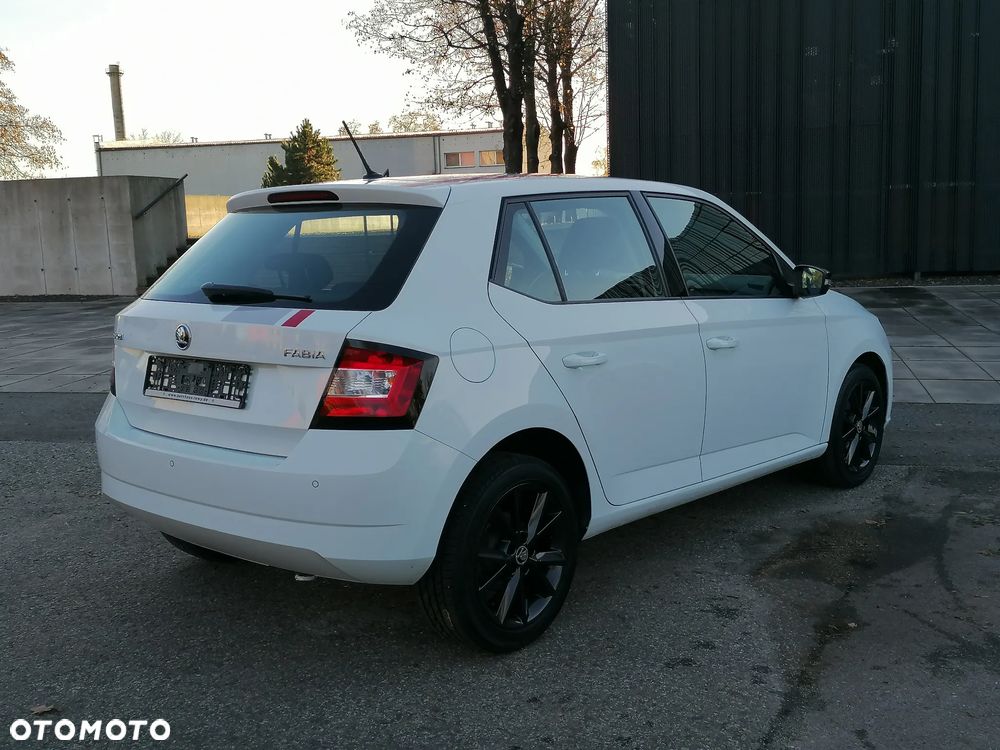 Skoda Fabia 1.0 Ambition - 11