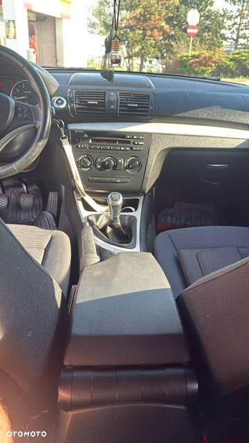 BMW Seria 1 116i - 29