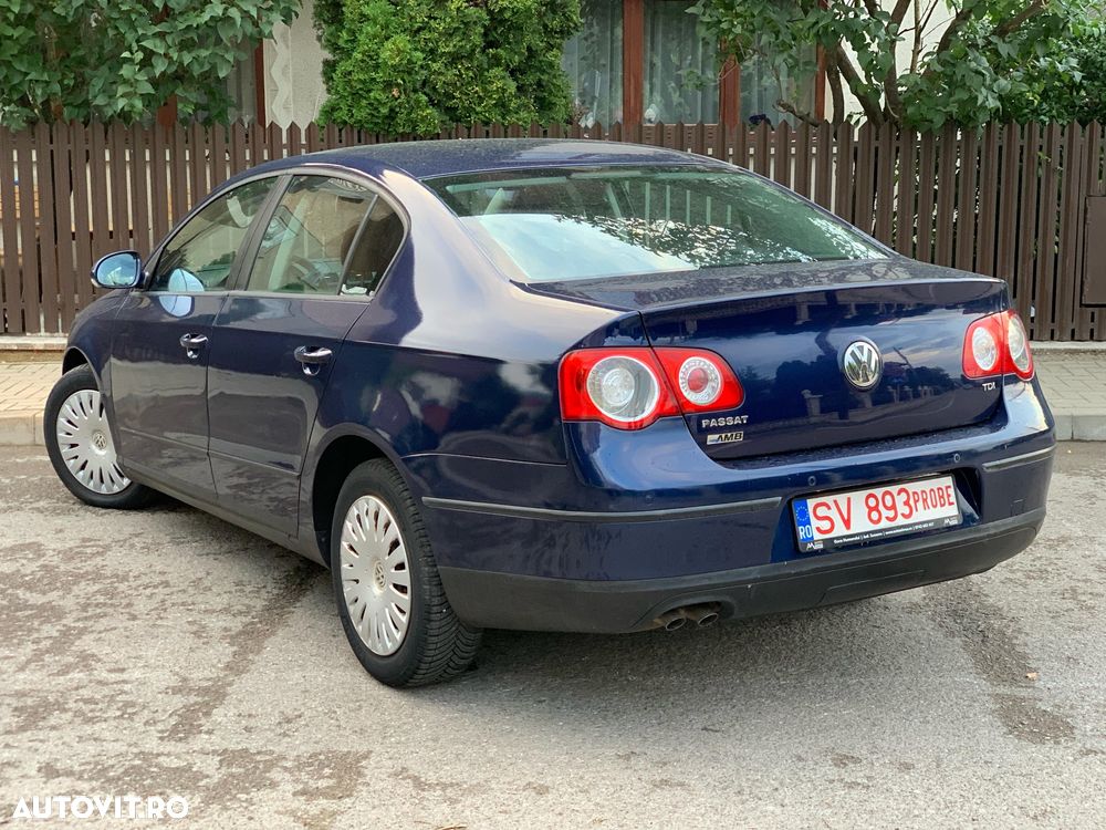 Volkswagen Passat 1.9 TDI Individual - 2