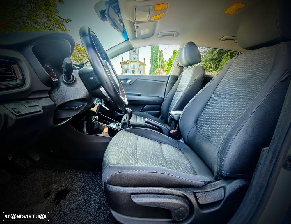 Kia Stonic 1.0 T-GDI GT Line - 15
