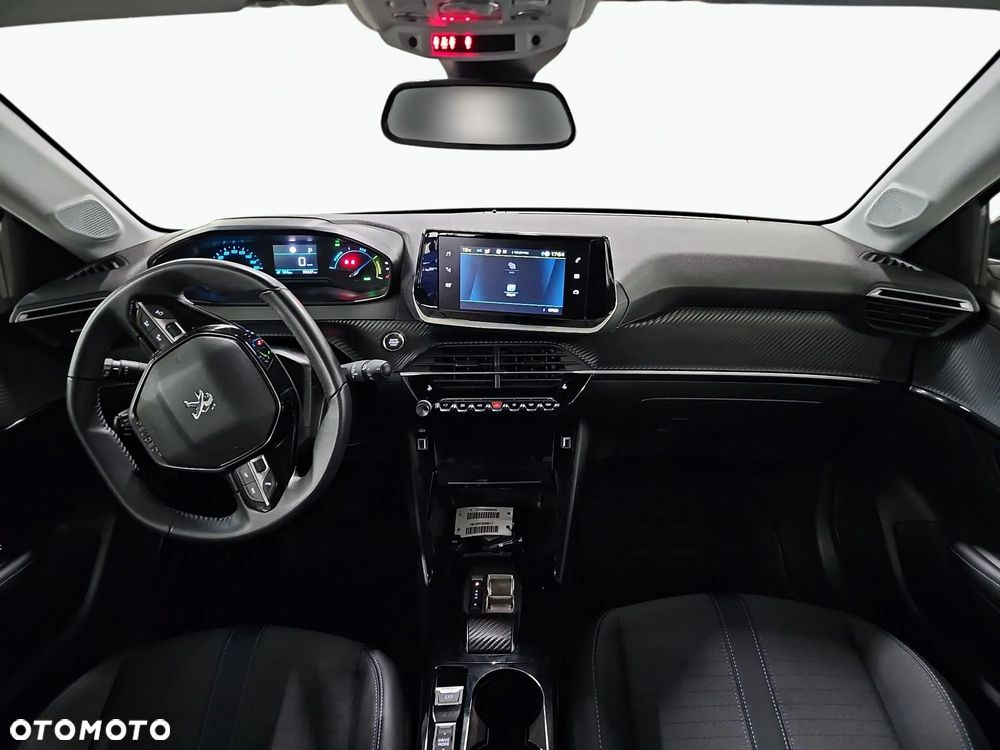 Peugeot 208 e-208 Allure - 23