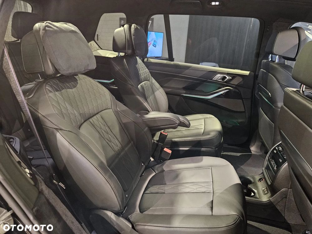 BMW X7 - 20