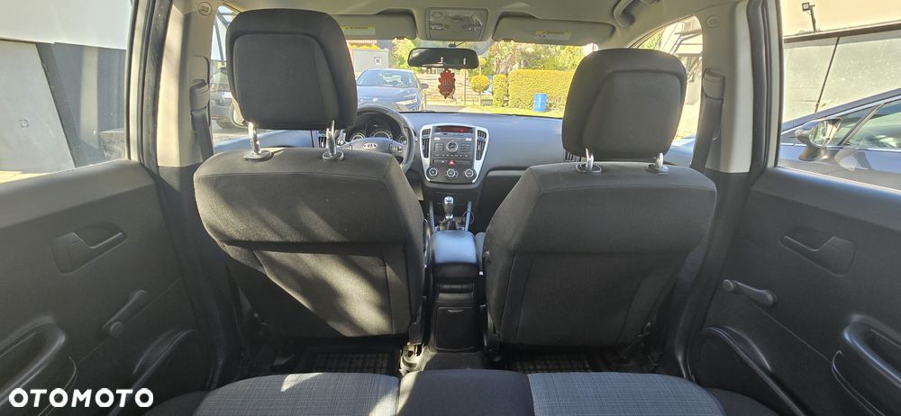 Kia Ceed - 5