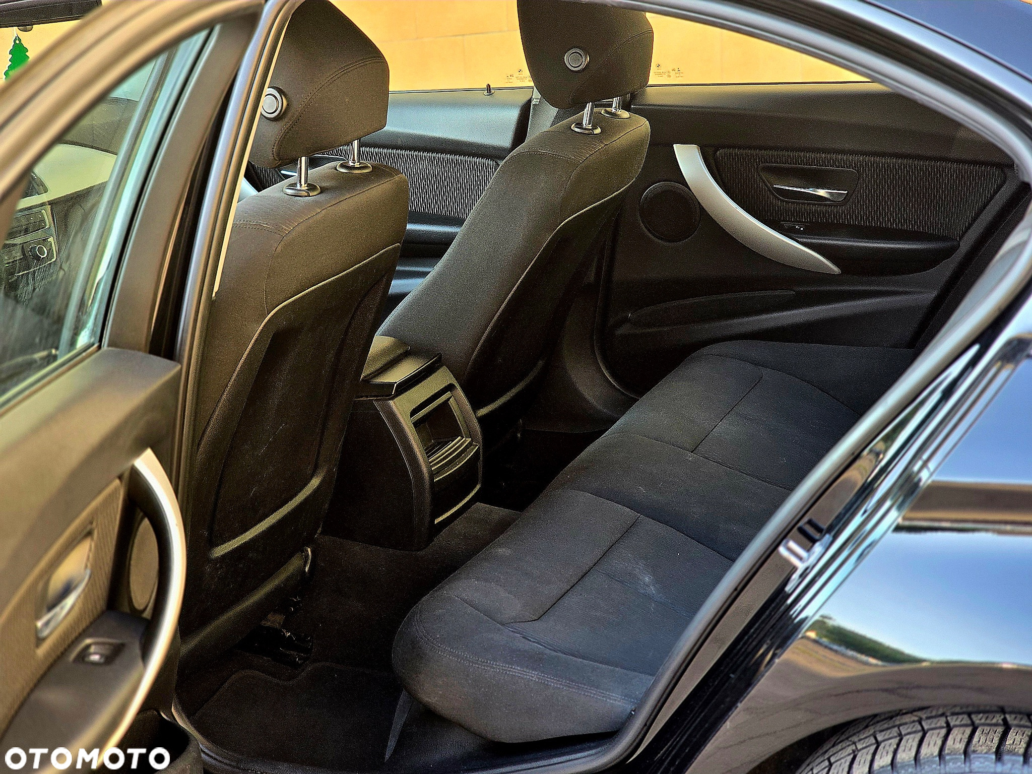 BMW Seria 3 316d - 15