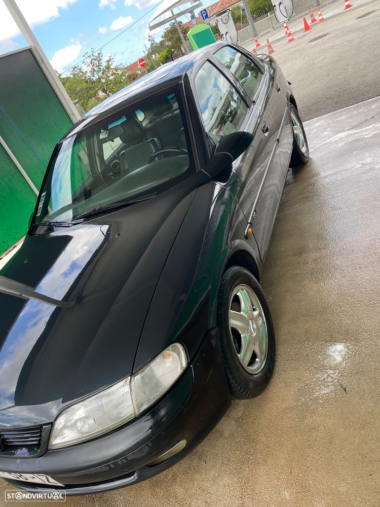 Opel Vectra 1.7 TD CD - 11