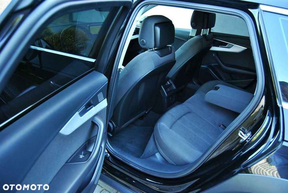 Audi A4 Allroad 2.0 TDI Quattro S tronic - 11