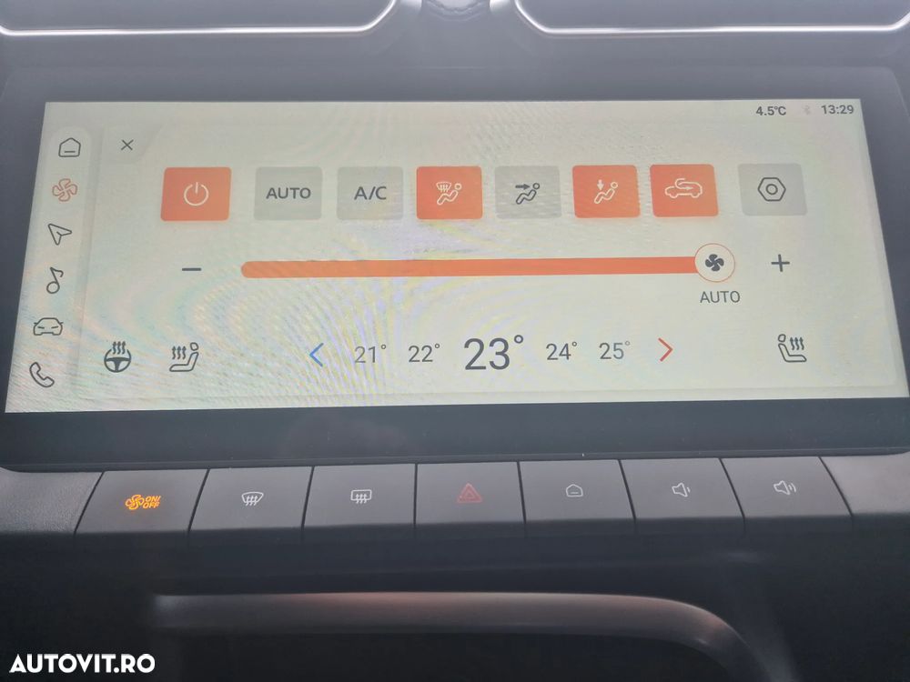 MG ZS HEV 1.5 GSI AT Exclusive - 26