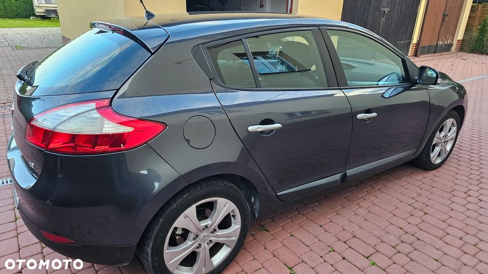 Renault Megane 1.5 dCi Dynamique - 23