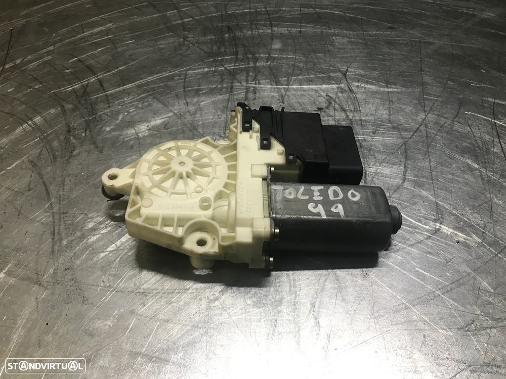 MOTOR DO ELEVADOR DE VIDRO SEAT LEON / TOLEDO 1M FRENTE ESQUERDO / DIREITO / TRAS ESQ / DTO - 3