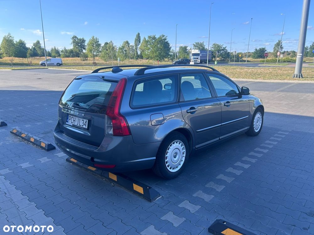 Volvo V50 - 3