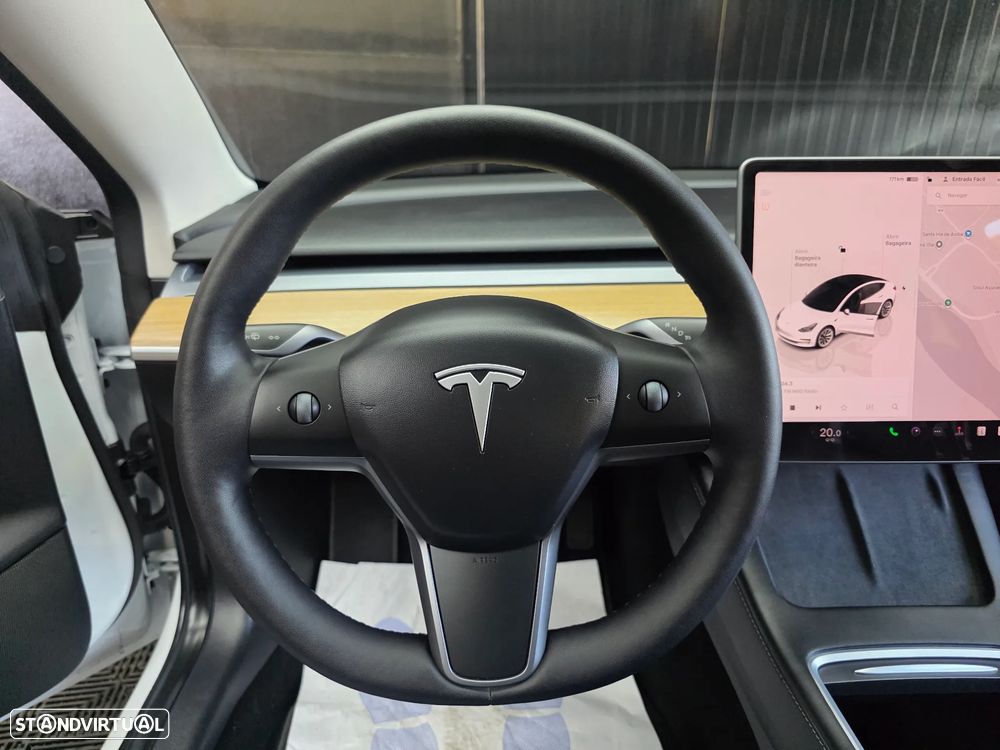 Tesla Model 3 Tração Traseira - 25
