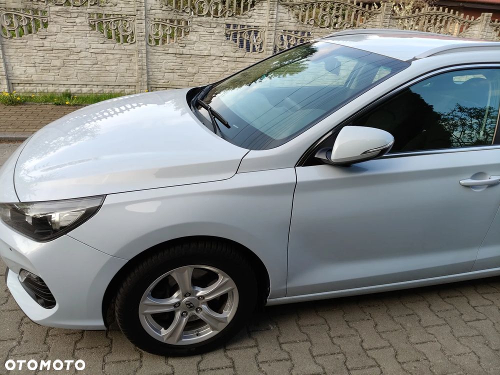 Hyundai i30 1.0 T-GDI GO Plus - 39
