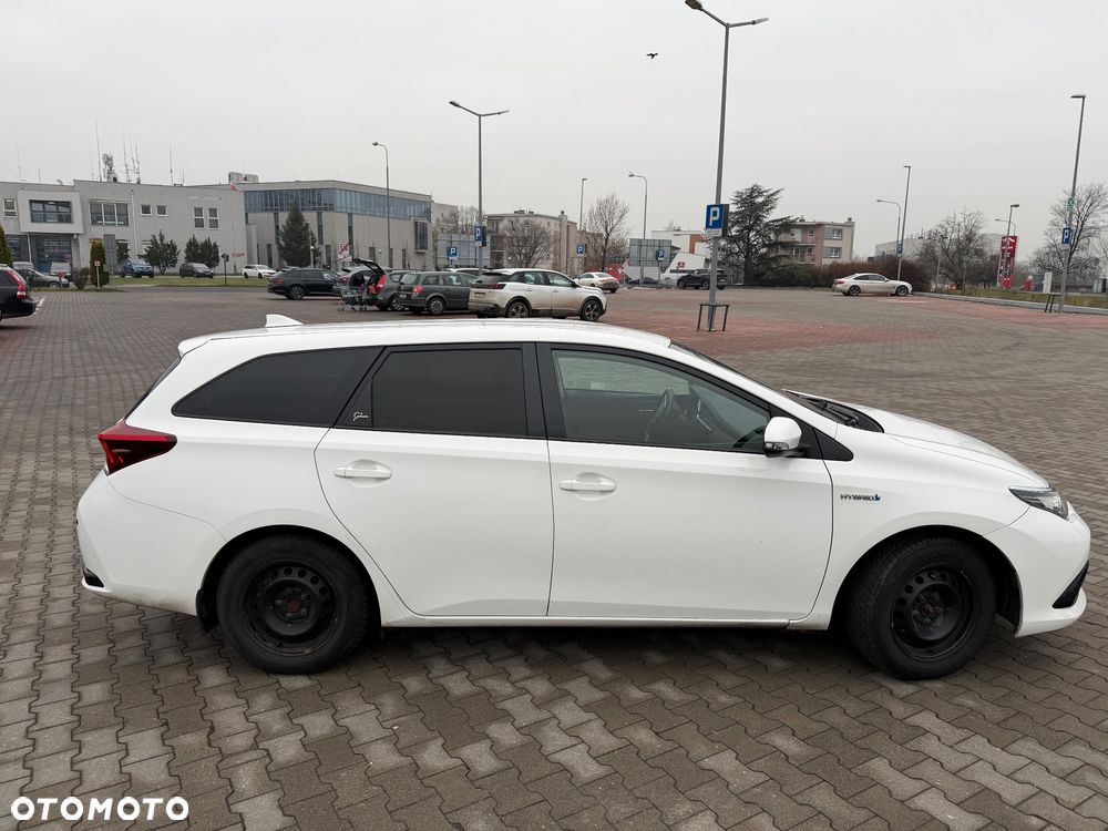 Toyota Auris Hybrid 135 Active - 8