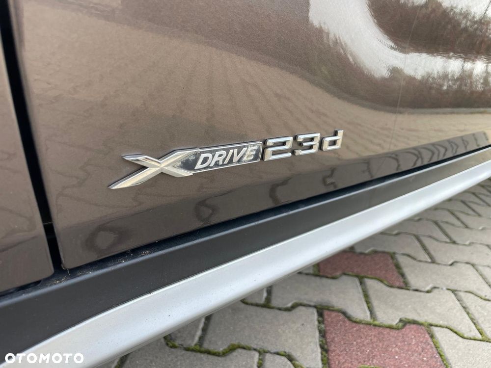 BMW X1 xDrive23d - 10